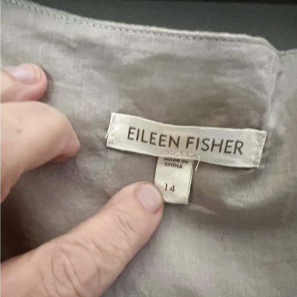 Beautiful Eileen Fisher linen embellished dress - Picture 4 of 6